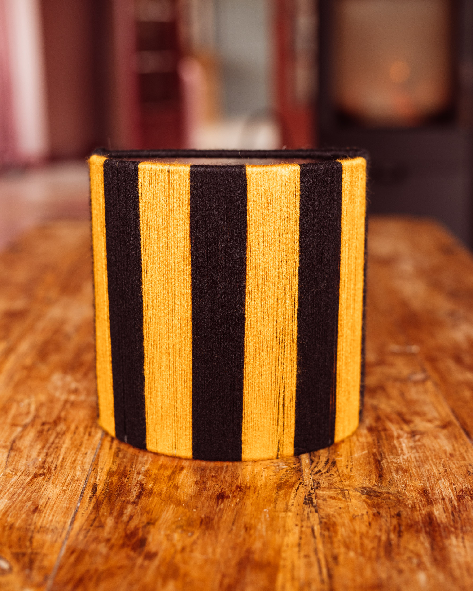 MI-Wall-Lamp-8365_Yellow